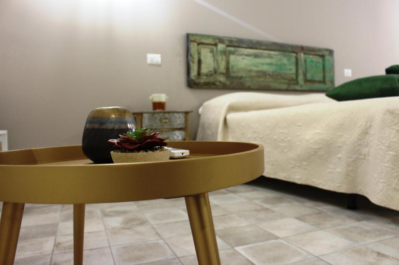 Casa Mazzone Bed and Breakfast Ciro Exteriör bild
