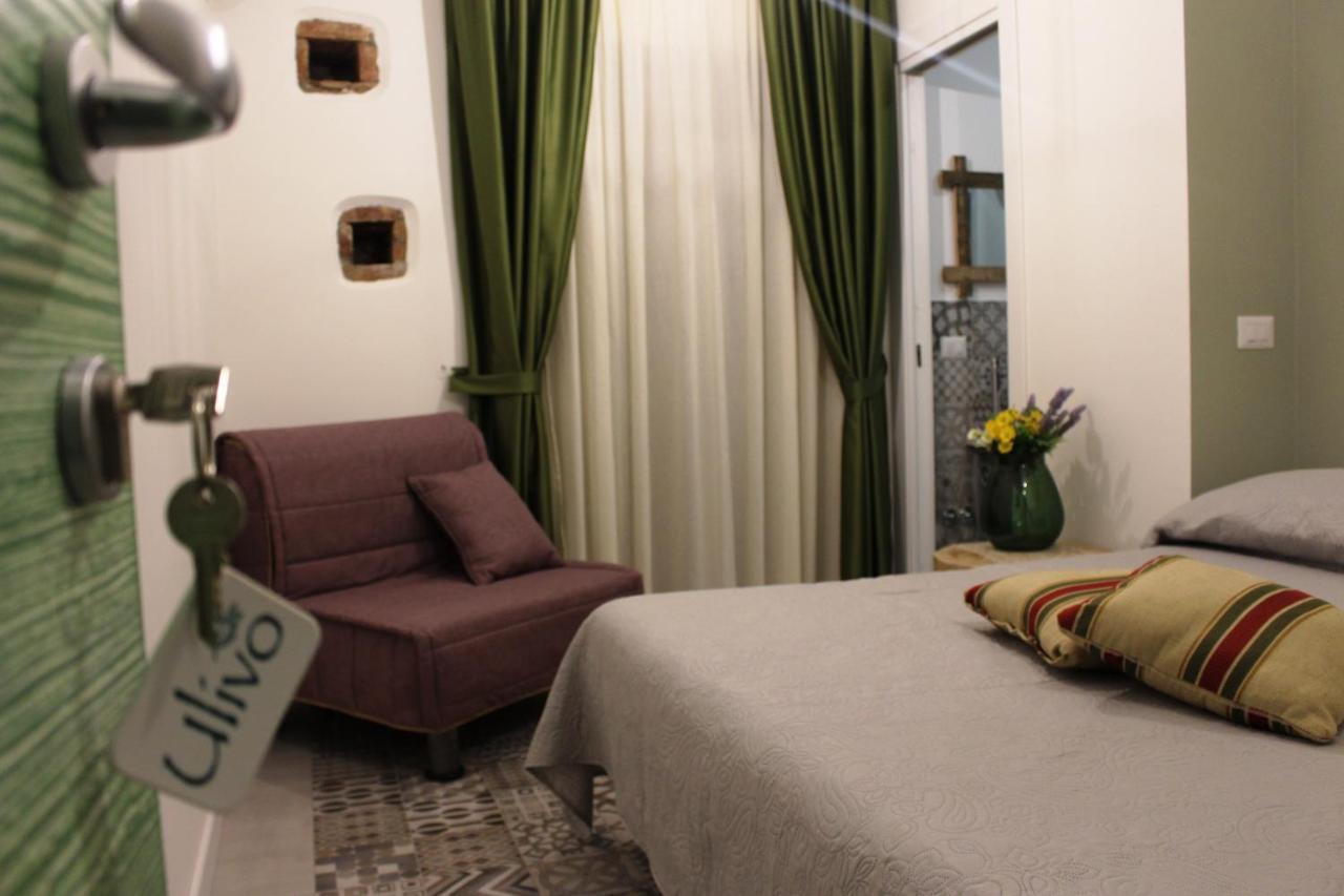 Casa Mazzone Bed and Breakfast Ciro Exteriör bild