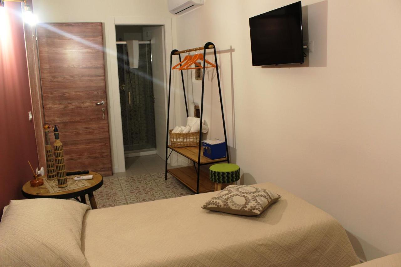 Casa Mazzone Bed and Breakfast Ciro Exteriör bild